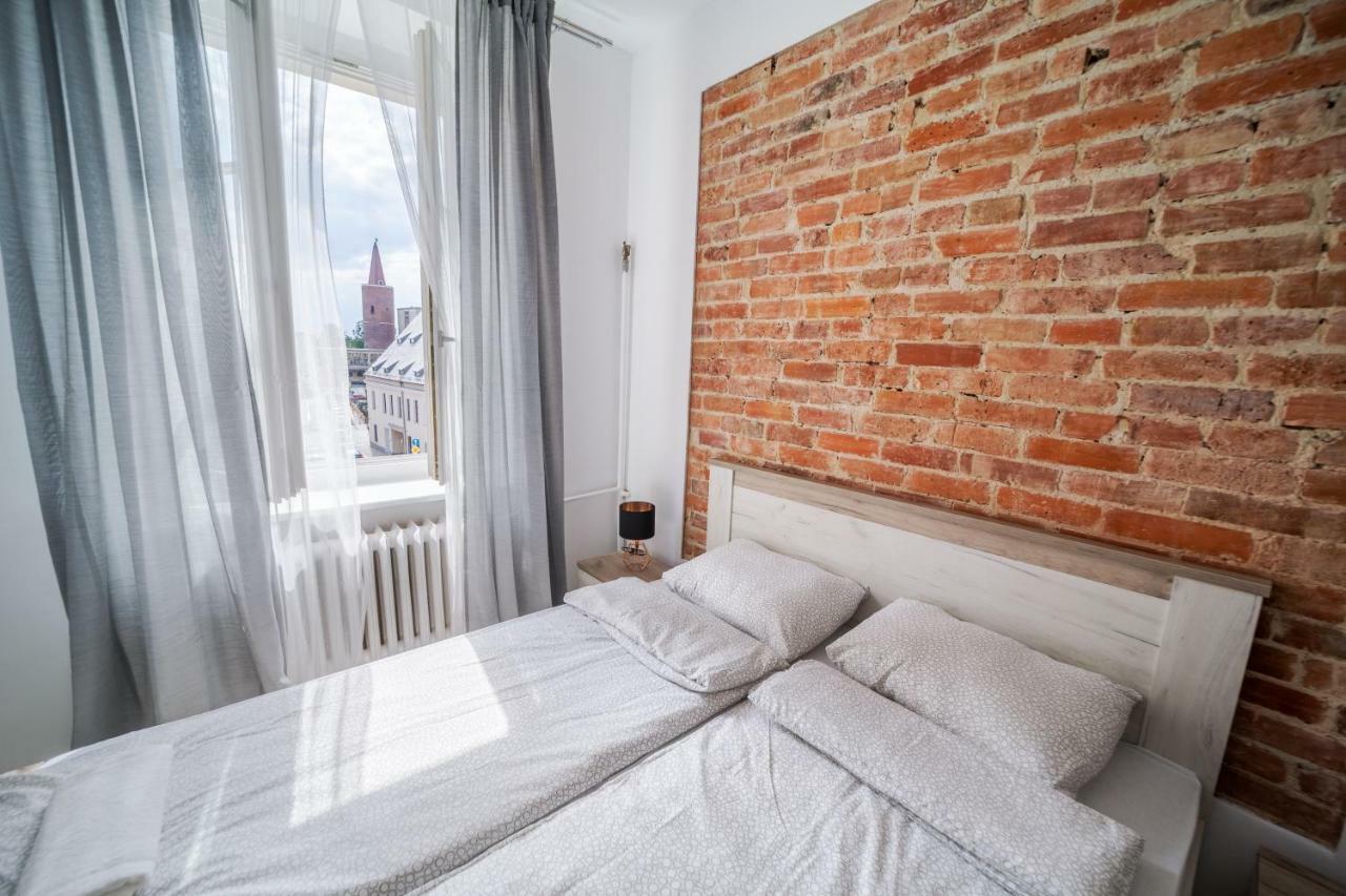 White Vision Apartment Ополе Екстериор снимка